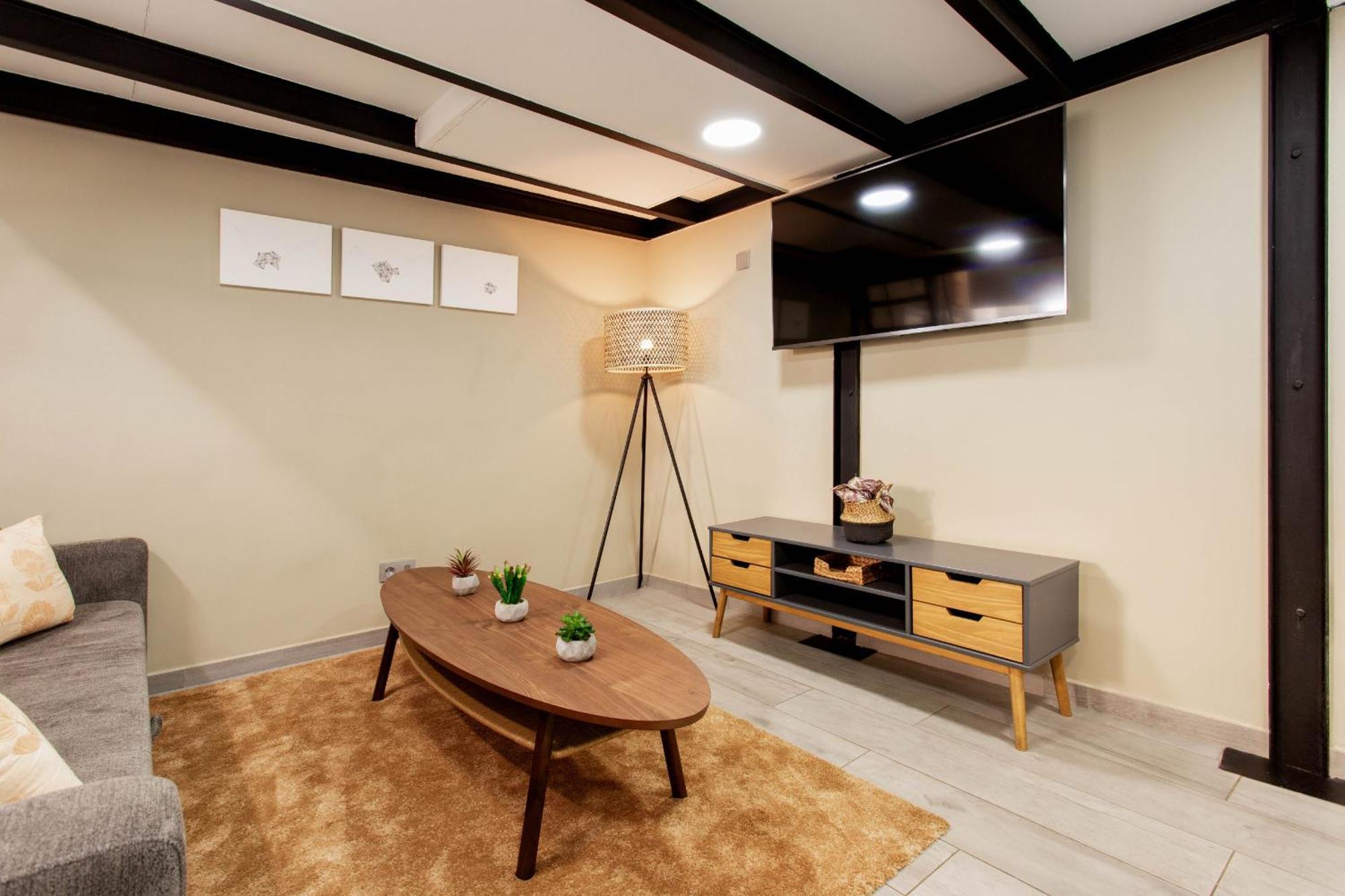 Tirso Loft En Madrid Apartment ภายนอก รูปภาพ