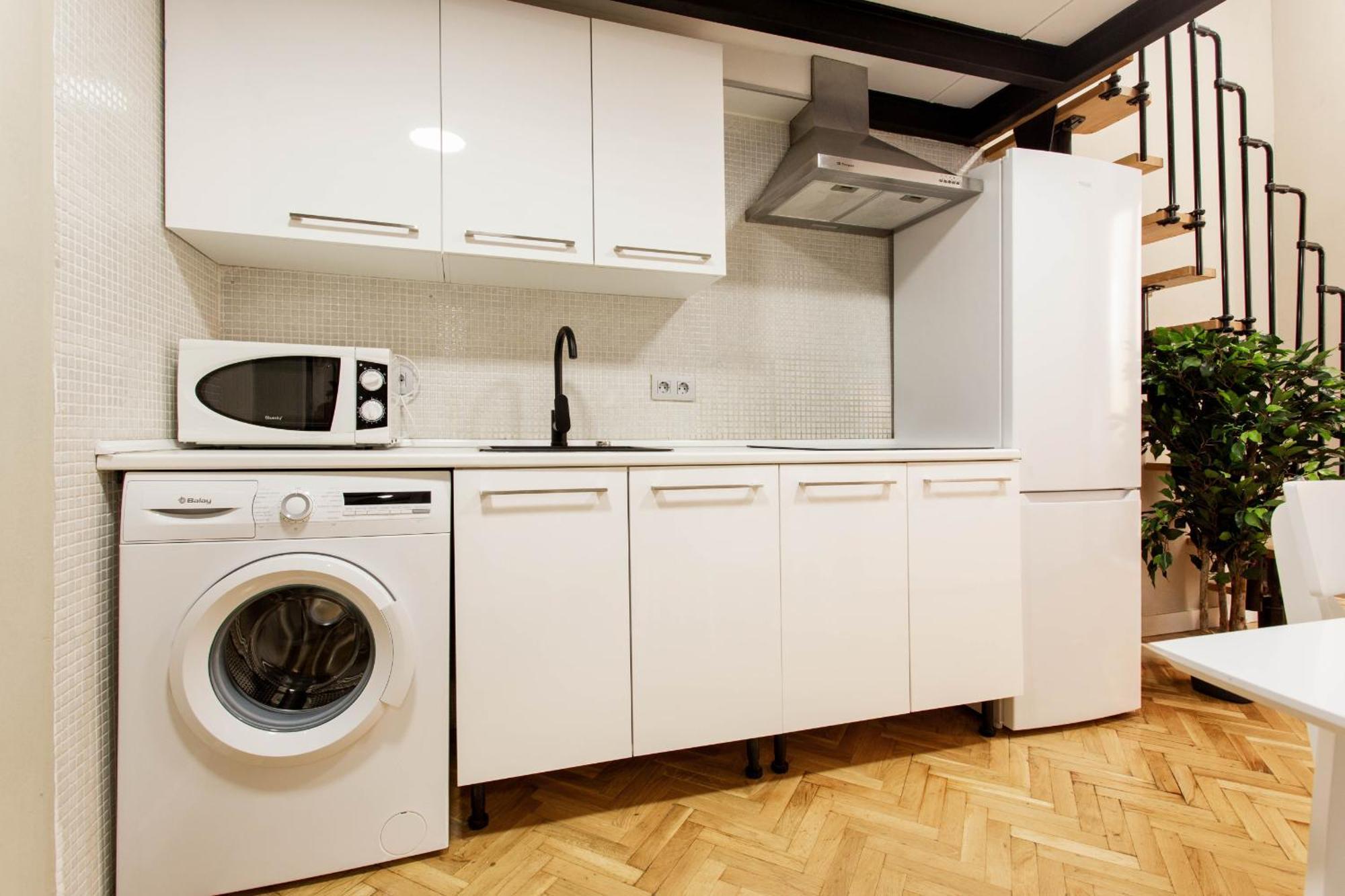 Tirso Loft En Madrid Apartment ภายนอก รูปภาพ